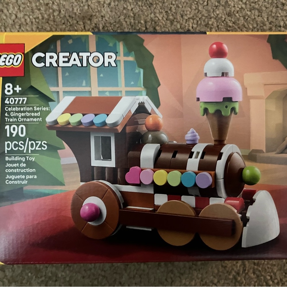 LEGO Creator Gingerbread Train Ornament - Brown, Pink, White